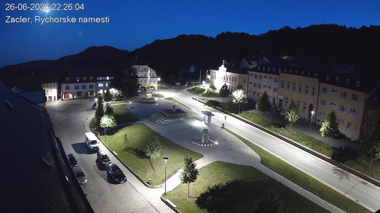 Live webcam view of Rýchorské Square in Žacléř