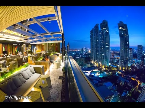 Sky on 20 Rooftop Bar at Novotel Bangkok Sukhumvit
