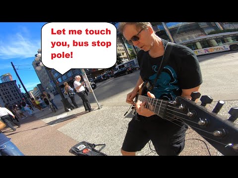 Dark side of the street - I jam hot Pink Floyd tribute while Bernie Sanders fondles the bus pole?