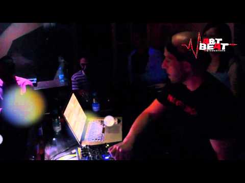 Varios Teasers 1º Aniversario A  Paul