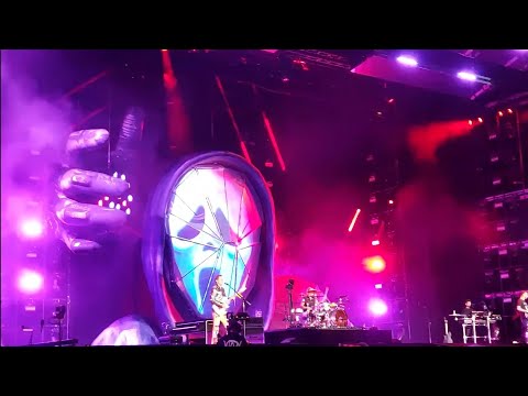 Muse You Make Me Feel Like It's Halloween Live (Plymouth 27/05/2023)