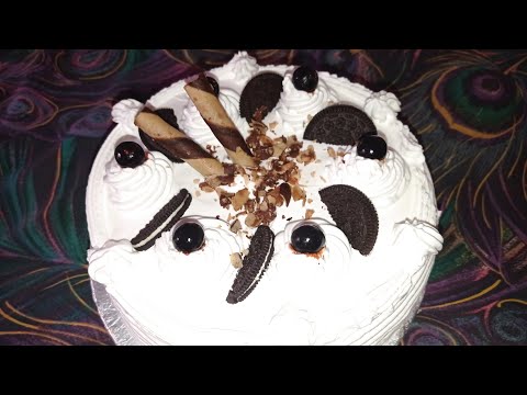 Easy, beautiful and urgent cake decoration recipe by Mehwish Hanif 😊
