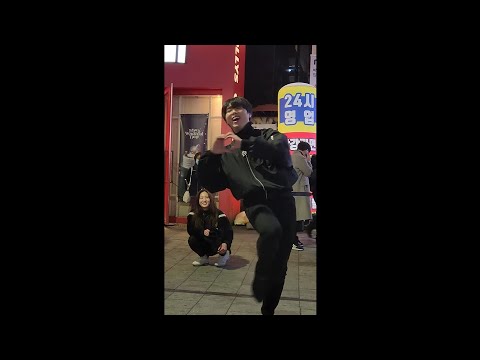 홍대버스킹 230224 이찬욱 - MILLIONS (WINNER Dance cover) (내신청곡 :))