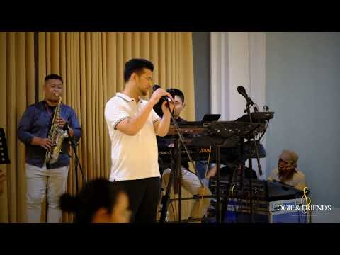 Gara gara Pak Emil Dardak & Bu Arumi Bachsin Nonton Konser KAHITNA - Soulmate