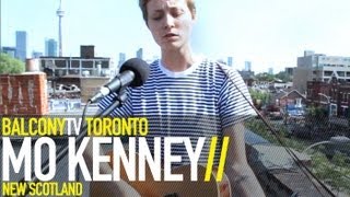 MO KENNEY - THE HAPPY SONG (BalconyTV)