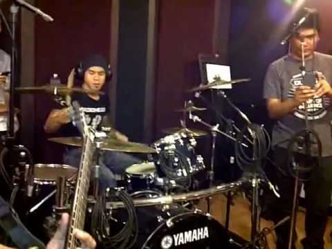 Urbandub practice at Tower of Doom with dubistas in tow
