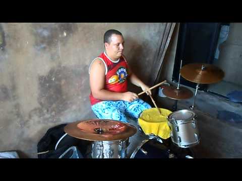 Alemão Batera Groove de Pagode 2013.