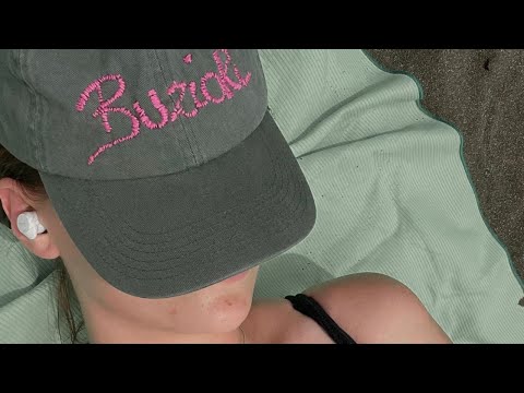 Sandzia- buziaki (Oficjalny Teledysk)