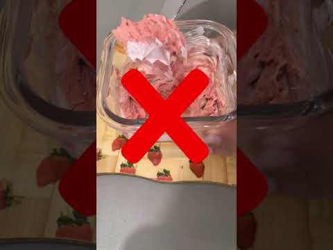 Avoid this COMMON mistake using Candy Melts #food #cooking #cakepops #chocolate