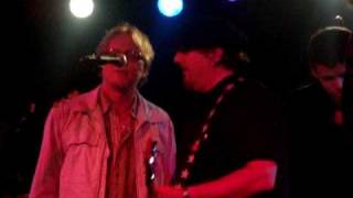 Drivin N Cryin w/ Mike Mills (R.E.M.) and Matt Joiner - "Straight To Hell" @ 40 Watt 10.16.2009