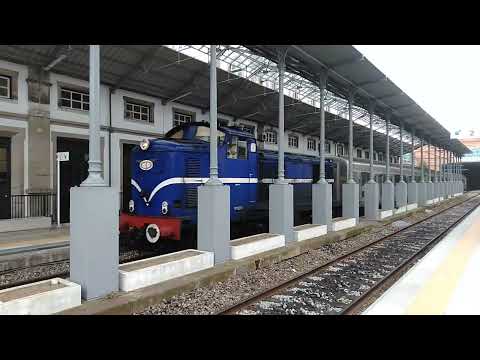 O IR 852 com a EE CP 1413 e carruagens Corail, Viana do Castelo Maio 2019