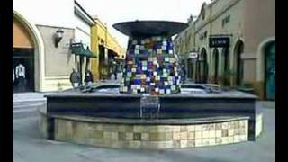 preview picture of video 'Las Americas Premium Outlets in San Diego, California on December 19, 2007 | Part 1 of 2'