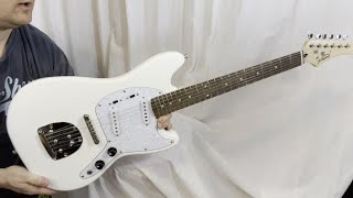Video thumbnail for Glarry GMF SS (Mustang Style) Unboxing by CircuitsAndStrings