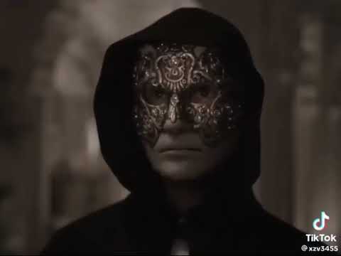tiktok eyes wide shut scene