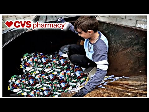 DUMPSTER DIVING - JACKPOT! WE FILLED THE CAR WITH DUMPSTER DIVING GOODIES!