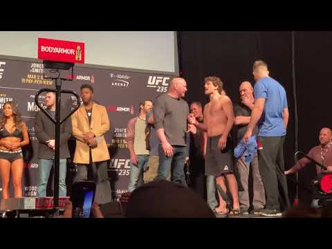 UFC 235 Weigh In Stare downs Ben Askren vs  Robbie Lawler
