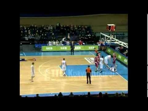 Erik Keedus - dunk vs Adomas Drungilas, Lietkabelis Panevezys (13.01.2012)