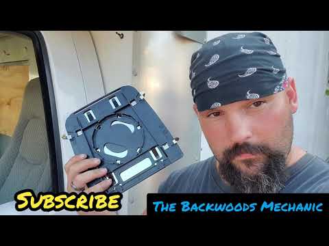 HOW TO Replace a Trailer Mirror on a Chevy Express 3500 Box Truck #DIY #HowToDIY #mirror