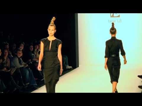 Transparenz durch Spitze bei der Fashion Week Berlin 2011