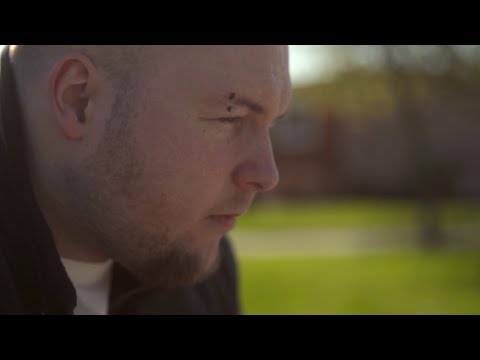 Här får Mattias Nederman veta om han gått till kvalveckan - Idol Sverige (TV4)