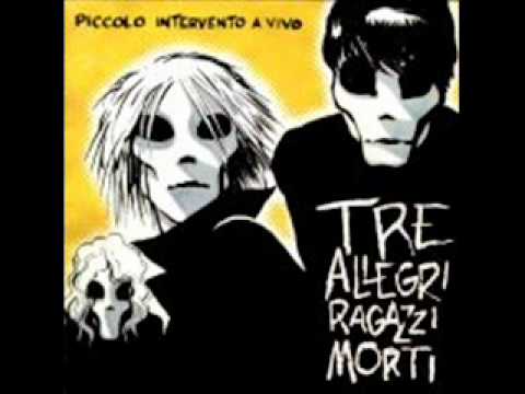 Tre allegri ragazzi morti - Alice in città