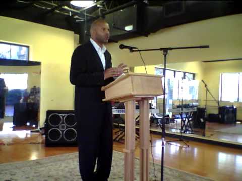 Pastor Larry's Sunday Sermon part 1 (09/04/2011)