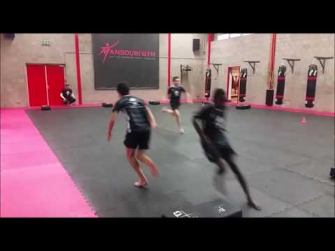 EEN PAAR TRAININGEN OP EEN RIJ | Helmondse Voetbalschool