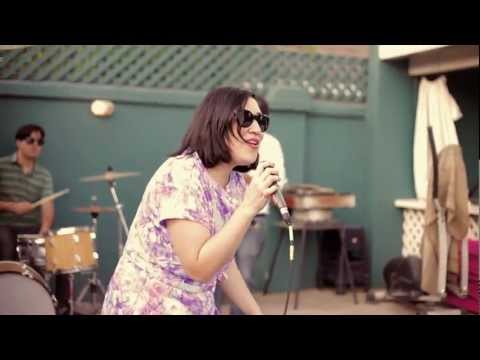 LaVitrola.cl: Dadalú - Brilla