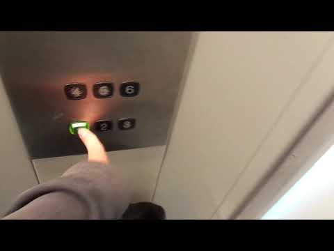 Amazing 1993 KONE M Traction Elevator @ Väritehtaankatu 2A, Tikkurila, Vantaa, Finland