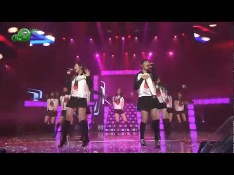 SNSD - `` Ooh La La! + SNSD ``