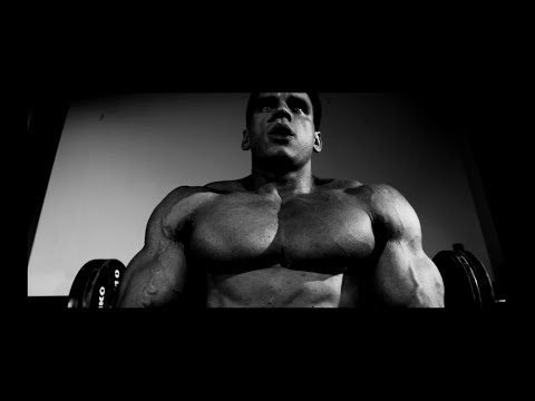 DM4 - Bosski, Toony - IDĘ NA TRENING prod.P.A.F.F. (official video)