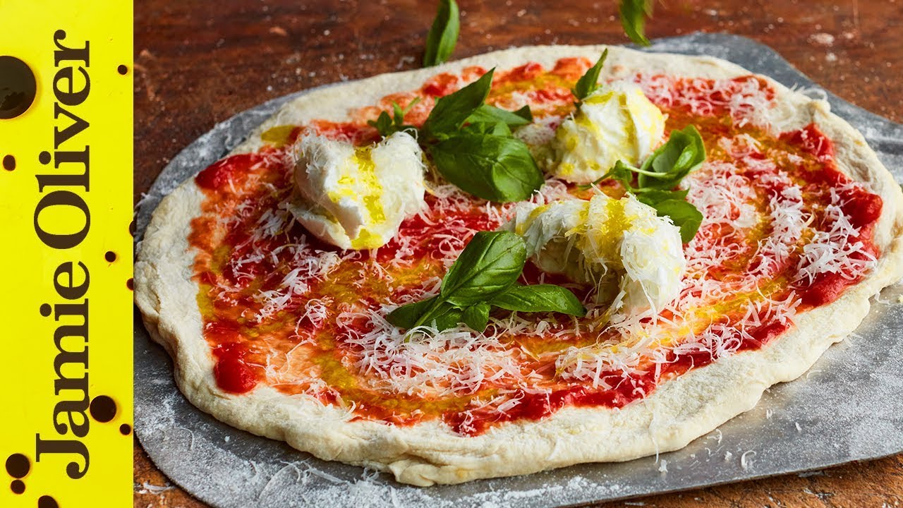 Midnight margherita pizza in Naples: Jamie Oliver & Gennaro Contaldo