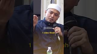 Download lagu Bahaya Fitnah Akhir Zaman | Ustaz Wadi Annuar#ustazwadiannuar mp3