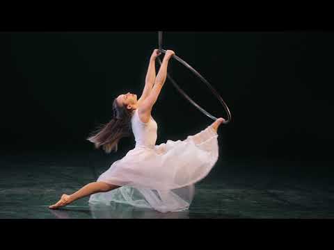 Aerial hoop act - Ilmatar - Milena Oksanen
