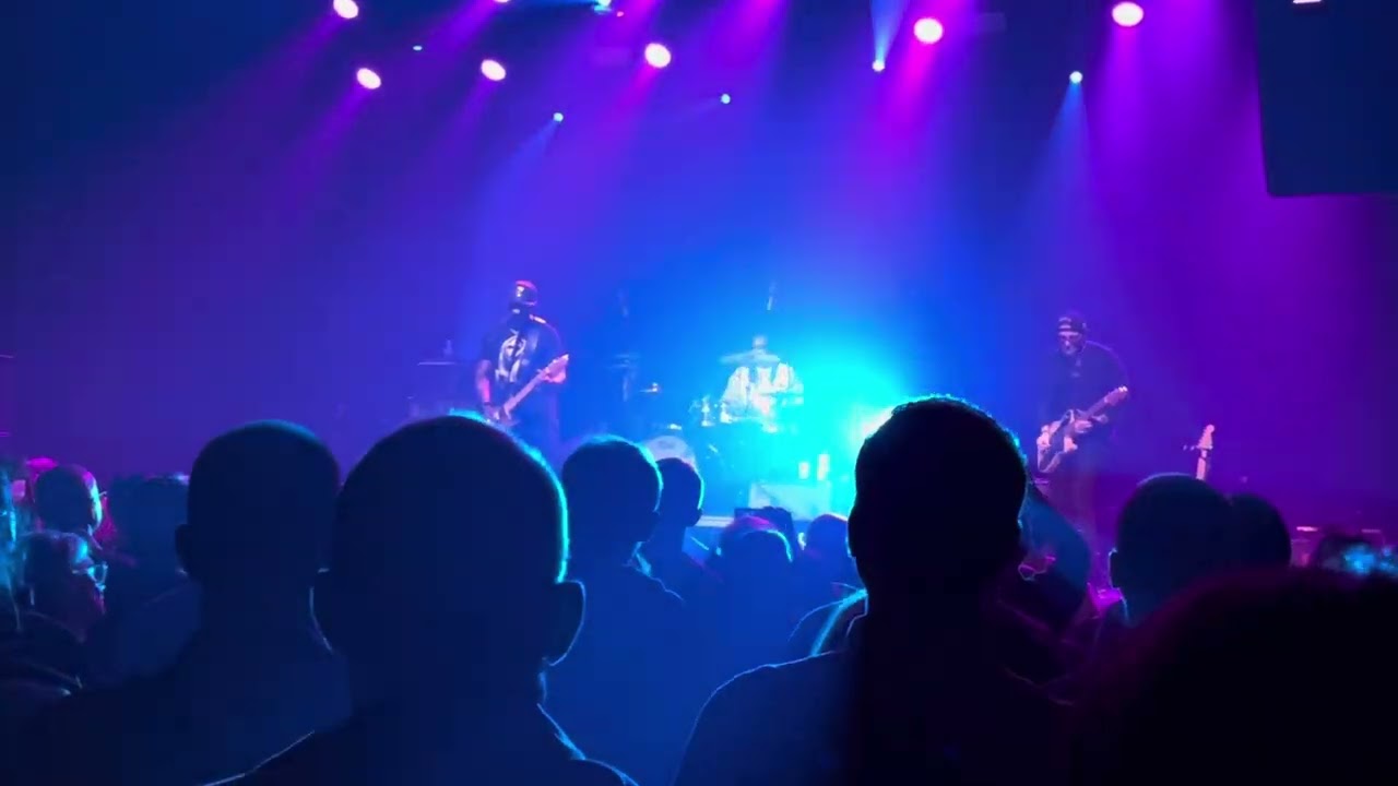 Ayron Jones à l’Elysee Montmartre, Paris, le 19/10/2023