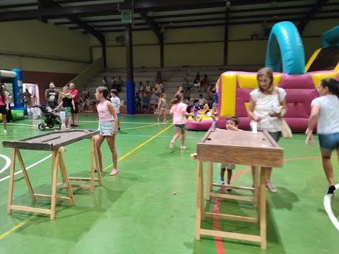 Los niños difrutan de las ferias y fiestas de Vitigudino