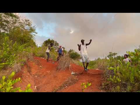 them boys at it kite flying !!