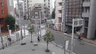 JR蒲田駅東口と京急蒲田駅西口の中間付近 さかさ川通り 三角広場