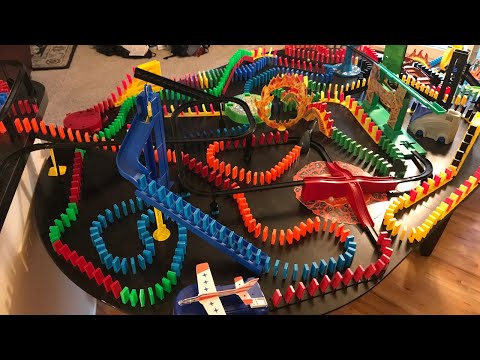 MEGA ULTIMATE Domino Rally No. 2 - 1700 dominoes