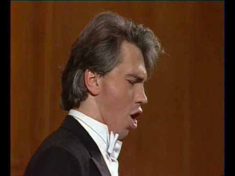 Hvorostovsky in 1990 - Fenesta che lucive 2