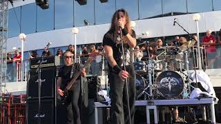 Queensrÿche-walk in the shadows-megacruise 2019