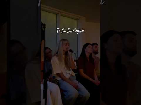 “Ti Si Dostojan” (klananje, VIS Veritas Aeterna)