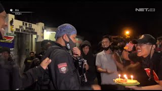 Download lagu Pranked, Prabu Team Receives Birthday Surprise as a Show of Love from Bandung Residents - 86 mp3