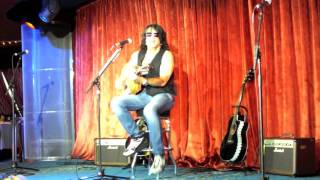 Paul Stanley KISS Kruise V: solo, private &amp; acoustic: 6/11 Nowhere to run