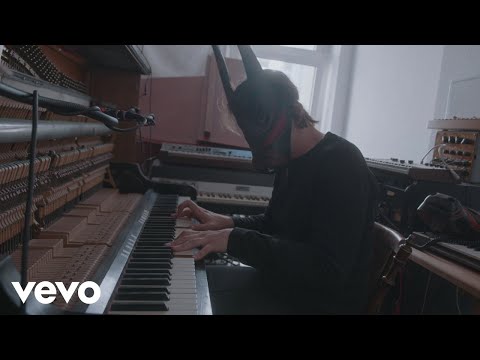 Lambert x Ólafur Arnalds: Back To The Sky — piano reworks (Performance video)