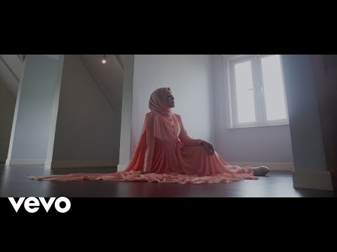 Erra Fazira - Menangkah Cinta (Official Music Video)
