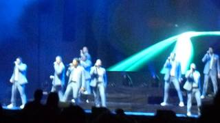 Straight No Chaser 7 14 17 Northerly Island   Sweet Dreams, Hand Clap