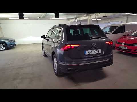 211D33718 - 2021 Volkswagen Tiguan TIGUAN LIFE 2.0TDI 122BHP 41,995