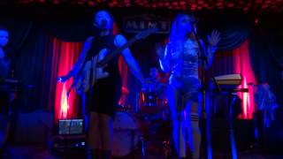 VON GREY - &quot;Oceans&quot; (Live in Los Angeles 1-28-16)