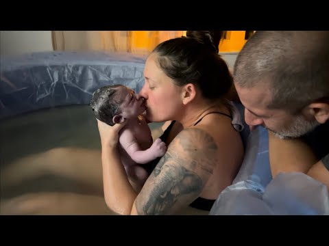 Nurse -Practitioner Couple Has 4th Home Birth
